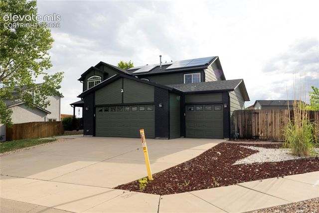 7406 Waterside Drive, Colorado Springs, CO 80925