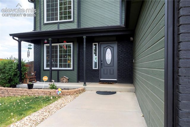 7406 Waterside Drive, Colorado Springs, CO 80925