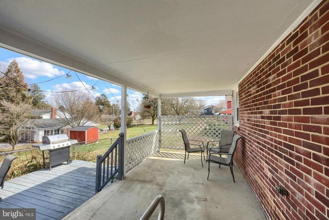 1949 N SHERMAN ST, York, PA 17406