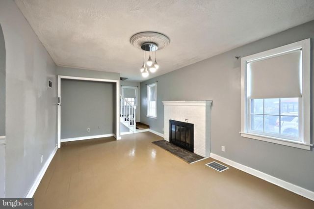 1949 N SHERMAN ST, York, PA 17406