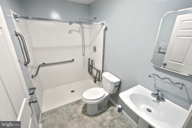 1949 N SHERMAN ST, York, PA 17406