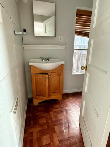 1526 Yale Street 2, Houston, TX 77008