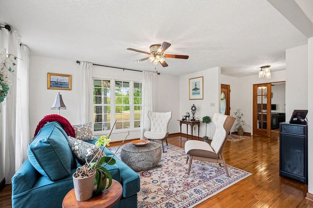 793 Flowing Well Road, Wagener, SC 29164