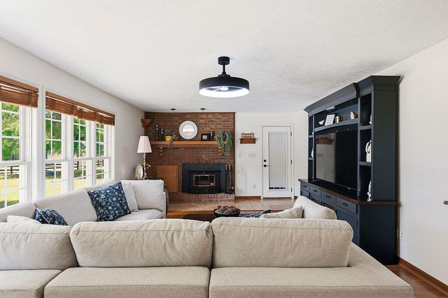 793 Flowing Well Road, Wagener, SC 29164