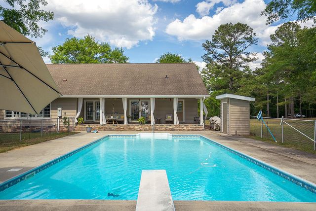 793 Flowing Well Road, Wagener, SC 29164