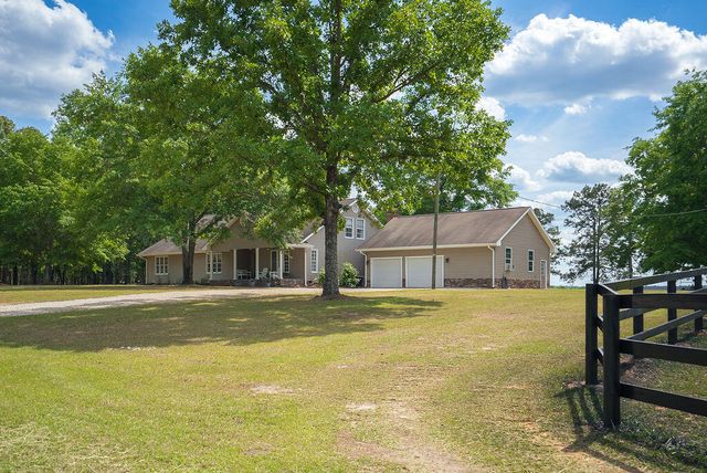 793 Flowing Well Road, Wagener, SC 29164