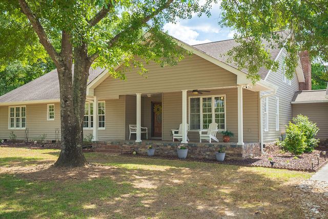 793 Flowing Well Road, Wagener, SC 29164