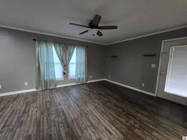 5105 Bradford Road, West Paducah, KY 42086