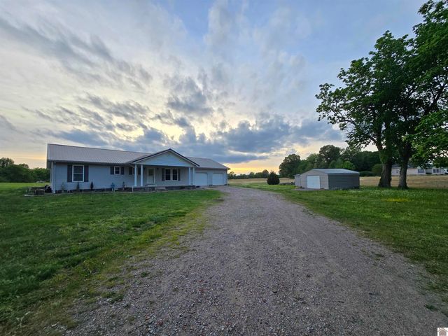 5105 Bradford Road, West Paducah, KY 42086