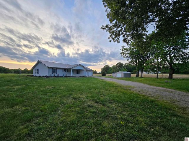 5105 Bradford Road, West Paducah, KY 42086