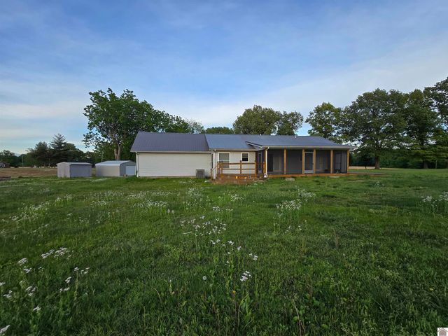 5105 Bradford Road, West Paducah, KY 42086
