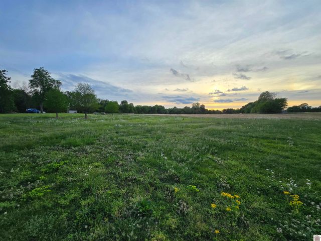 5105 Bradford Road, West Paducah, KY 42086
