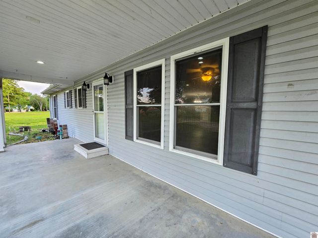 5105 Bradford Road, West Paducah, KY 42086