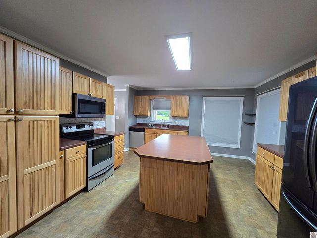 5105 Bradford Road, West Paducah, KY 42086