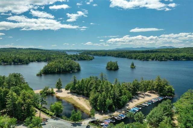 120 Locarno Street, Moultonborough, NH 03254