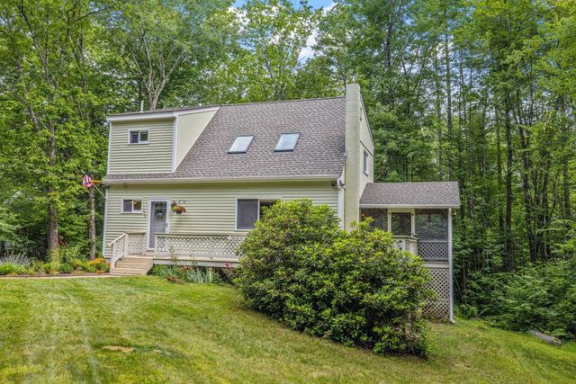 120 Locarno Street, Moultonborough, NH 03254