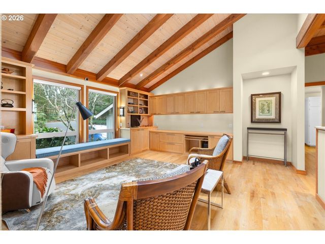 4515 N COAST Hwy, Newport, OR 97365