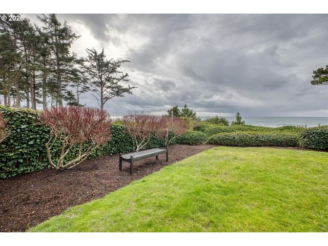 4515 N COAST Hwy, Newport, OR 97365