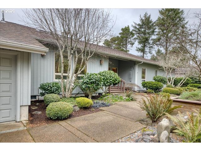 4515 N COAST Hwy, Newport, OR 97365