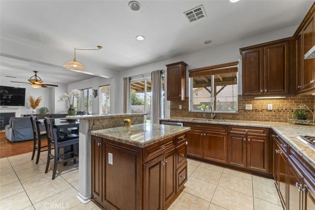 44329 47th W, Lancaster, CA 93536
