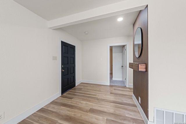 5914 Forest Mill, San Antonio, TX 78240
