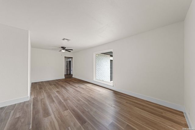 5914 Forest Mill, San Antonio, TX 78240