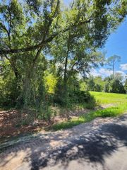 6TH AVENUE, Deland, FL 32724