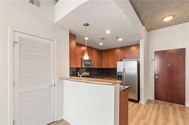 3324 Peachtree Road NE 2610, Atlanta, GA 30326