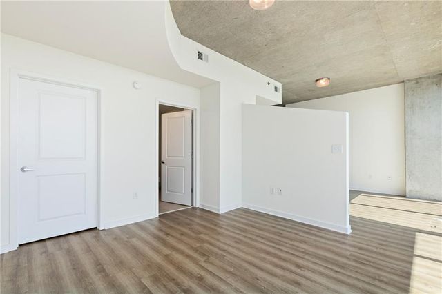 3324 Peachtree Road NE 2610, Atlanta, GA 30326