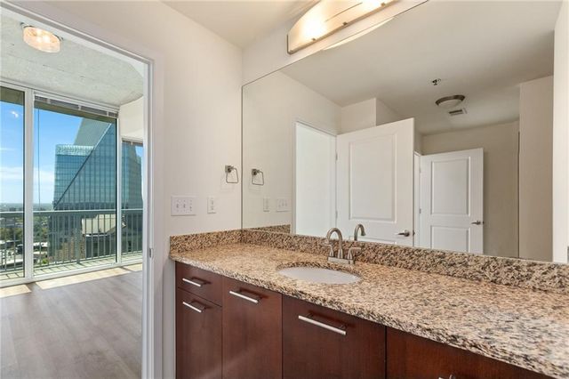 3324 Peachtree Road NE 2610, Atlanta, GA 30326