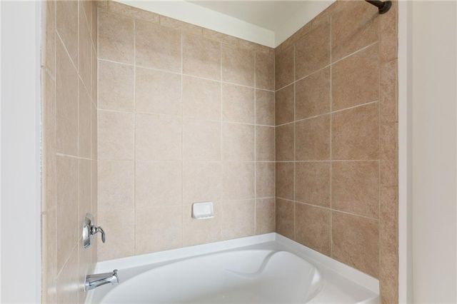 3324 Peachtree Road NE 2610, Atlanta, GA 30326