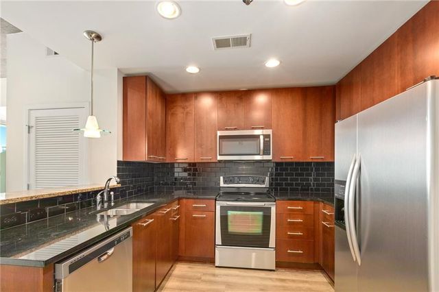3324 Peachtree Road NE 2610, Atlanta, GA 30326