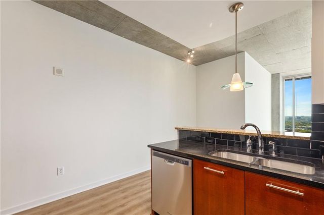 3324 Peachtree Road NE 2610, Atlanta, GA 30326