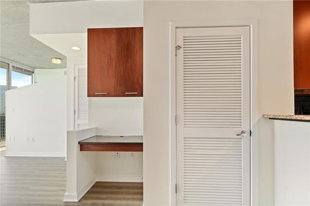 3324 Peachtree Road NE 2610, Atlanta, GA 30326