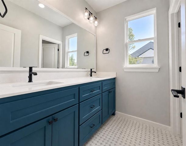 4548 Maple Ridge Drive, Edmond, OK 73034
