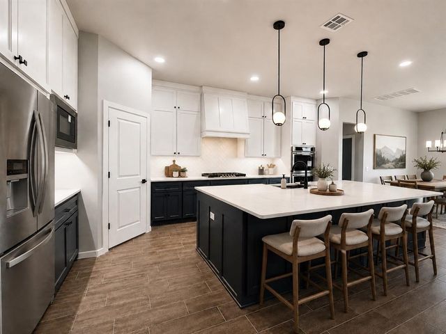 4548 Maple Ridge Drive, Edmond, OK 73034