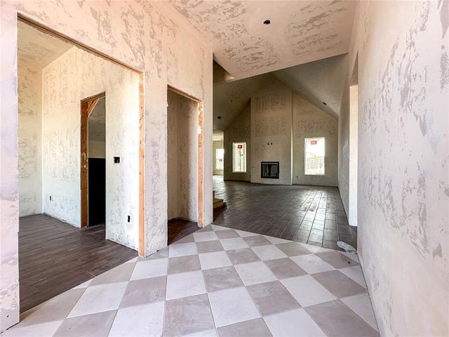 4548 Maple Ridge Drive, Edmond, OK 73034
