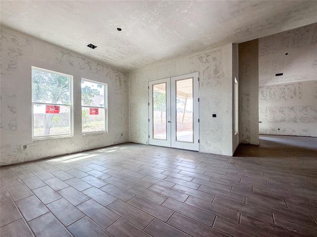 4548 Maple Ridge Drive, Edmond, OK 73034