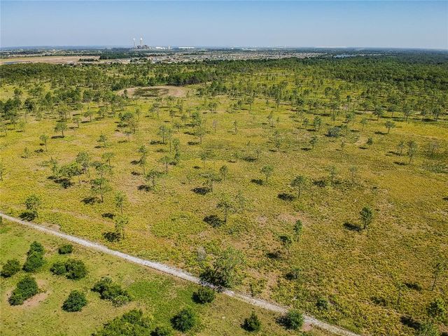 8016 ALAMOSA WOOD AVENUE, Ruskin, FL 33573