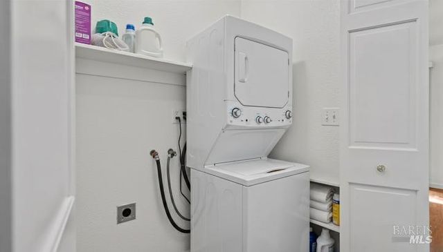 777 Military E, Benicia, CA 94510