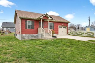 160 Texas Ave, Oak Grove, KY 42262