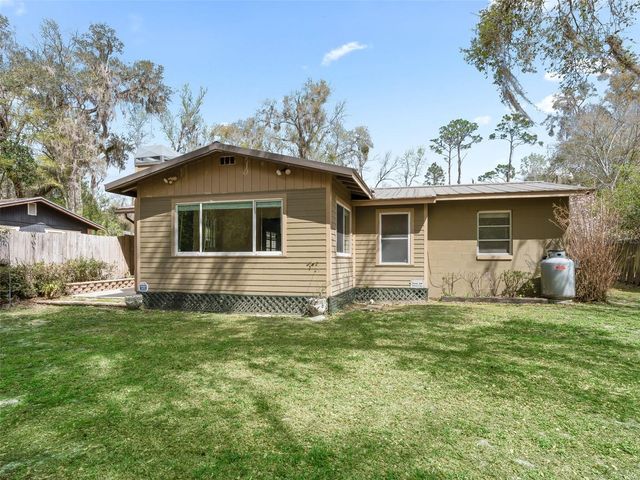 8701 CR 647 S, Bushnell, FL 33513