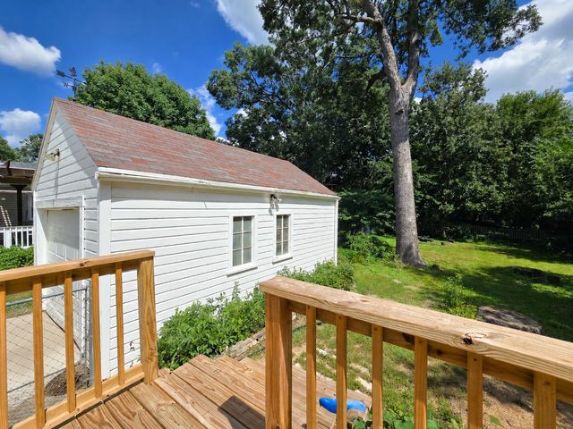 2513 33rd Street, Des Moines, IA 50310