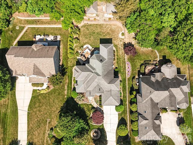21425 Crown Lake Drive, Cornelius, NC 28031