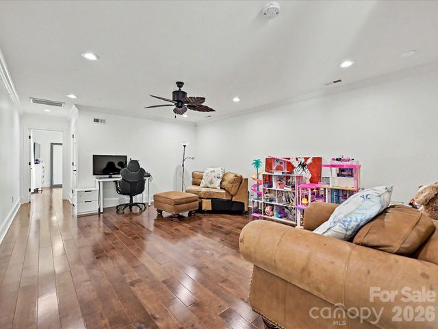 21425 Crown Lake Drive, Cornelius, NC 28031