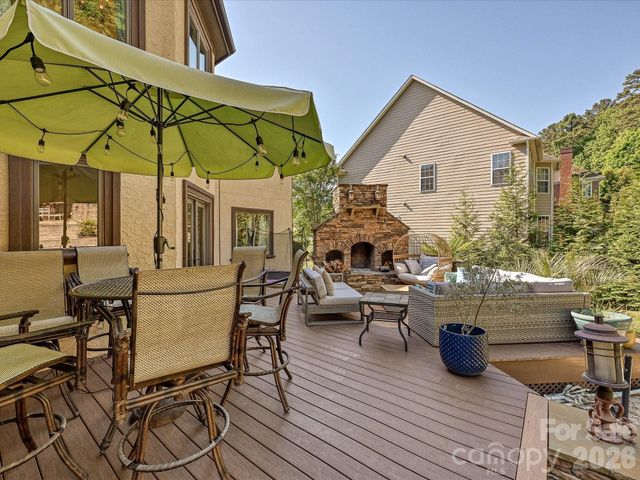21425 Crown Lake Drive, Cornelius, NC 28031