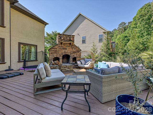 21425 Crown Lake Drive, Cornelius, NC 28031