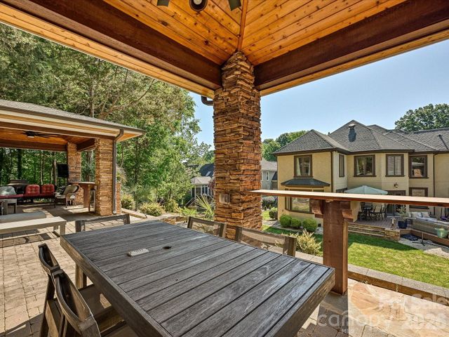 21425 Crown Lake Drive, Cornelius, NC 28031