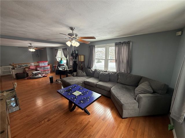 52 Cottonwood Drive, Cranston, RI 02921