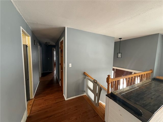 52 Cottonwood Drive, Cranston, RI 02921